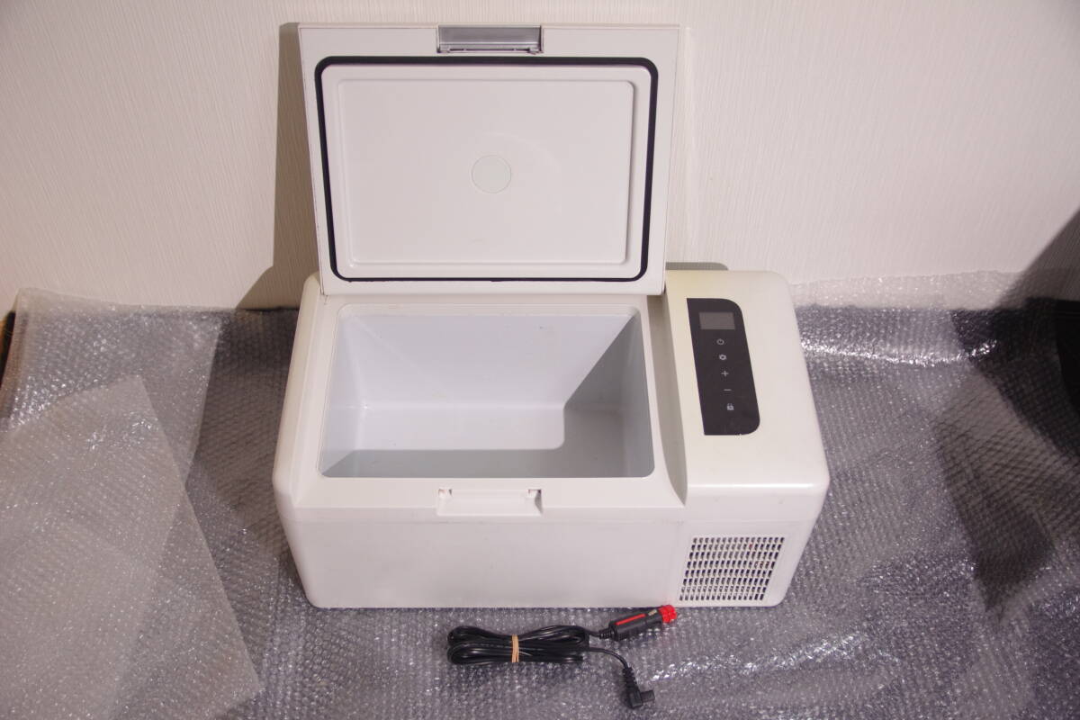 VERSOS ベルソス 15L ポータブル 冷蔵庫 FCR-A01 車載対応 VERSOS ベルソス 15L ポータブル 冷蔵庫 FCR-A01 車載対応