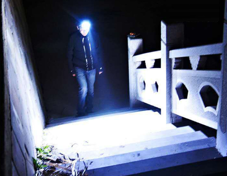 LEDヘッドライト 充電式 対防水コーティング 高輝度５點(diǎn)燈モード 作業(yè)燈 防災(zāi) ランニング 夜釣り キャンプ ヘルメットライト ランタン