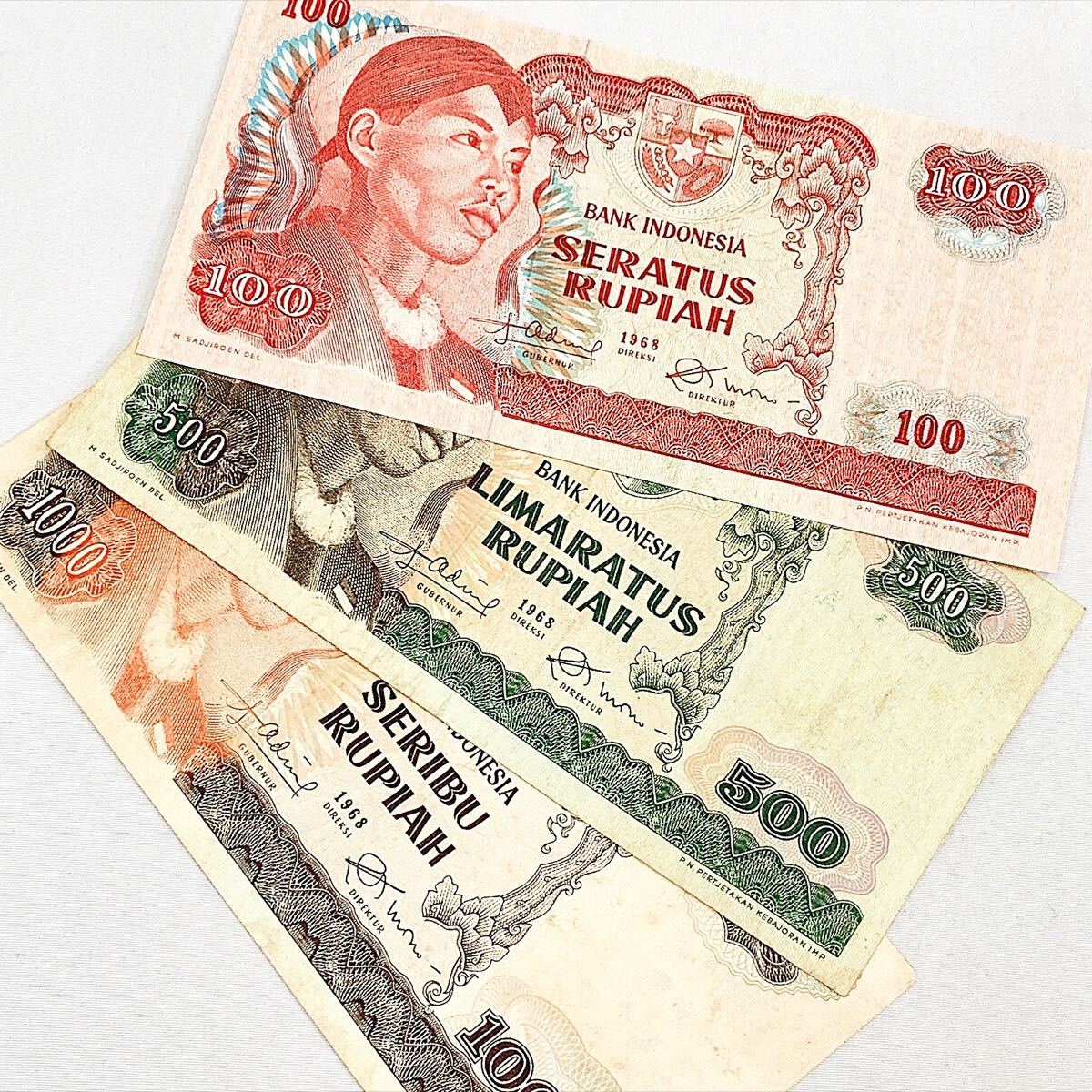 非常に珍しい古いインドネシアのお金 1964 ルピア　10 セン インドネシア 旧貨幣 10000ルピア 1964年