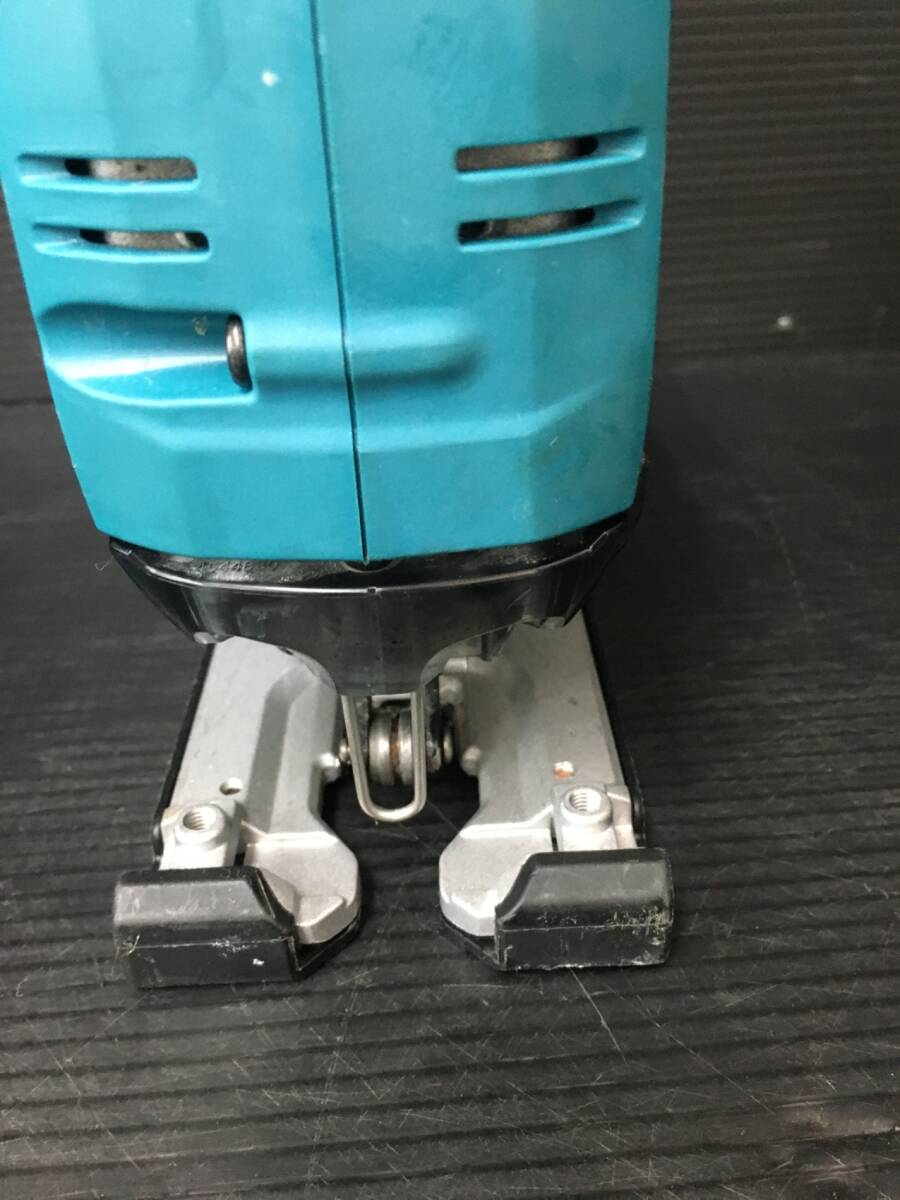 中古品】☆makita(マキタ) 18v充電式ジグソー (本体/ケースのみ 中古品】☆makita(マキタ) 18v充電式ジグソー (本体/ケースのみ