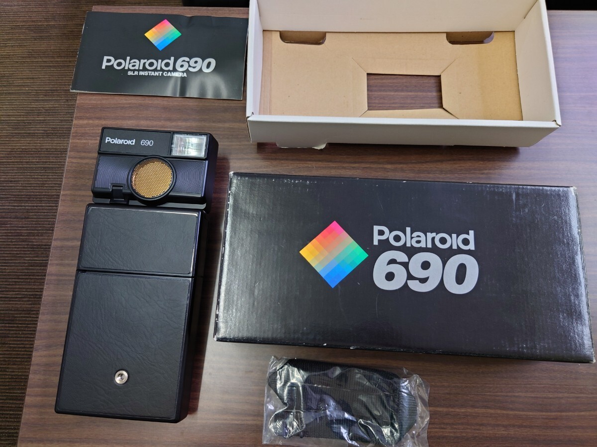 ポラロイドカメラ　Polaroid 690 SLR 