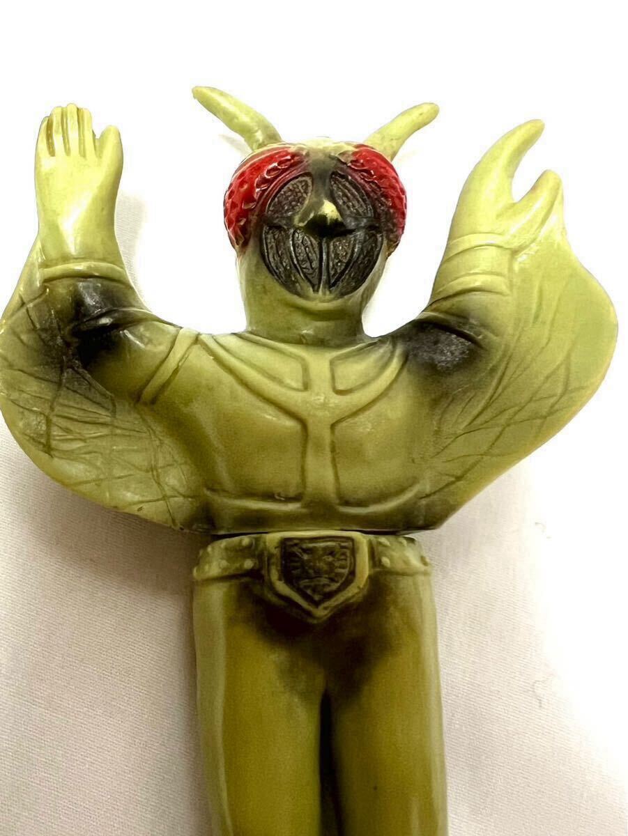 ビンテージソフビ 仮面ライダー カマキリ男 旧バンダイ 特撮 ビンテージソフビ 仮面ライダー カマキリ男 旧バンダイ 特撮