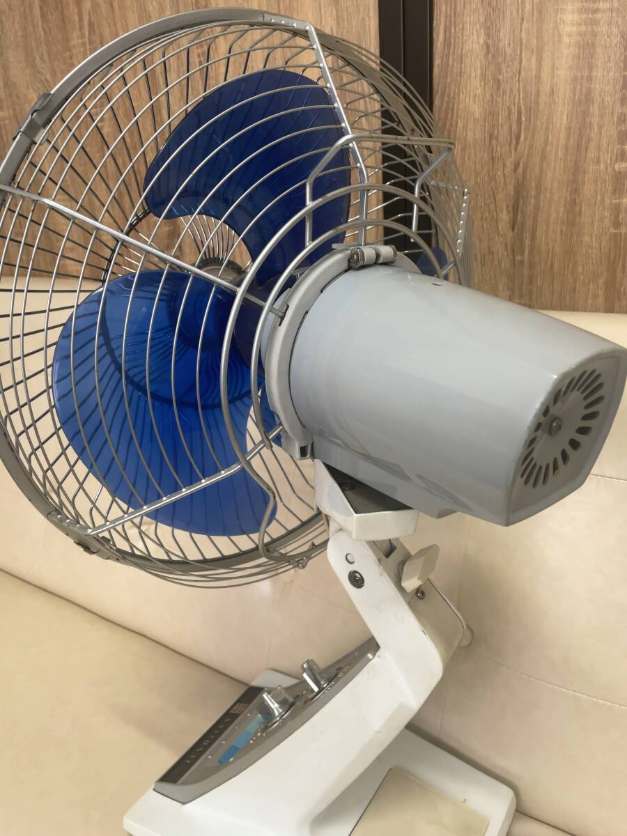 昭和レトロ扇風機 実働 ブラザー 首振りNG 昭和中期 古録展 送料 昭和レトロ扇風機 実働 ブラザー 首振りNG 昭和中期 古録展 送料