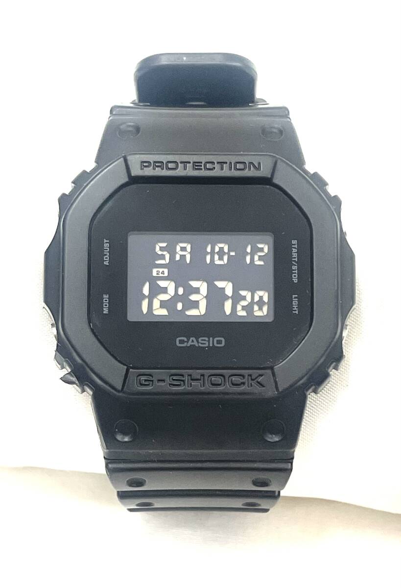 【B】【13957】★☆G-SHOCK　Gショック　CASIO　カシオ　DW-5600BB　デジタル　腕時計　ブラック　クオーツ　メンズ　稼働品　現状品☆★