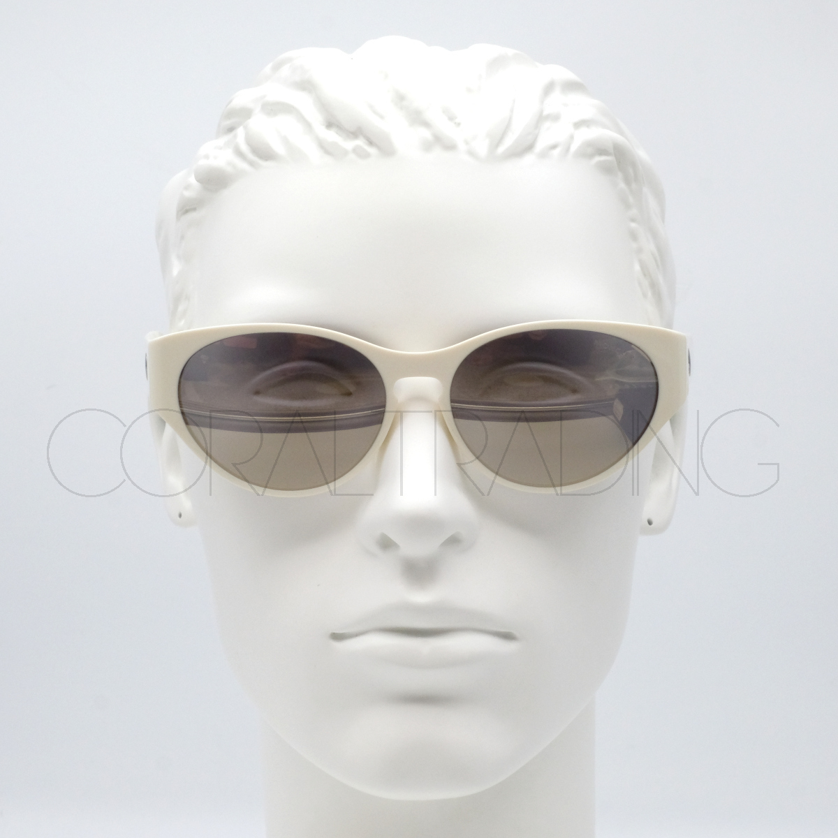 24166 新品本物 MONCLER ML0227 21C BELLEJOUR アイボリー 24166 新品本物 MONCLER ML0227 21C BELLEJOUR アイボリー