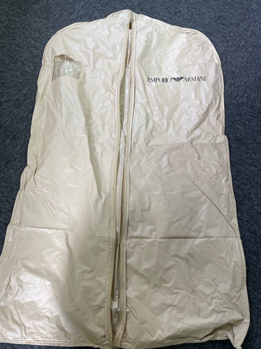 エンポリオアルマーニ　衣裝入れ　スーツカバー