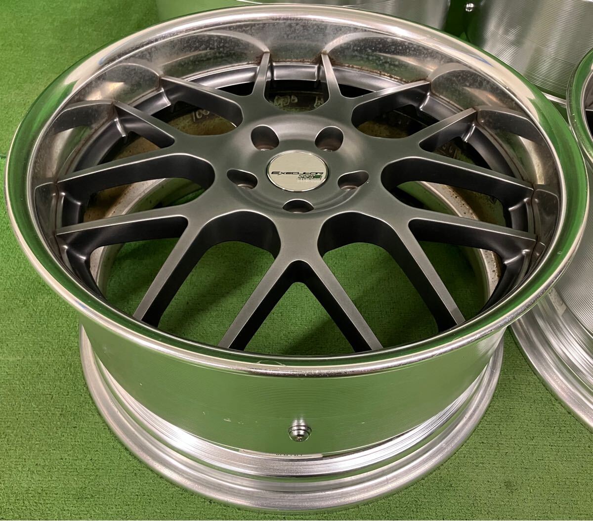 ☆SSR EXECUTOR EX02 エグゼキューター 19インチ☆19×9.5J +50 ☆SSR EXECUTOR EX02 エグゼキューター 19インチ☆19×9.5J +50