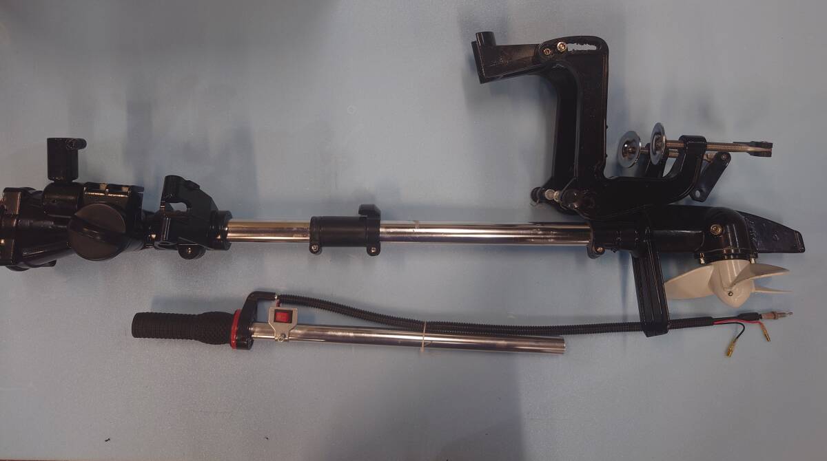 船外機　部品　ブラケット　52ｃｃ　63ｃｃ