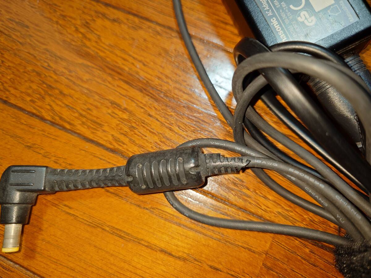 ジャンク品【2個(gè)】レッツノート用_純正ACアダプター2種類_CF-AA6282A、CF-AA1625A