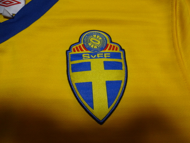 スウェーデン代表 正規(guī)品 ユニフォーム シャツ 2011 ホーム Mサイズ