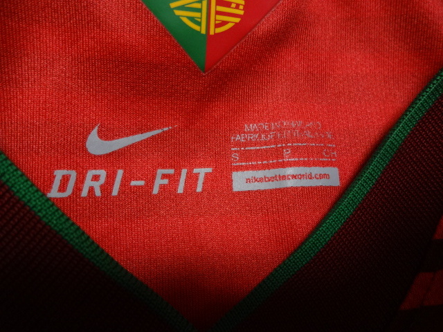 ポルトガル代表 正規品 ユニフォーム シャツ 2014/2015 ホーム Sサイズ 中古_画像3