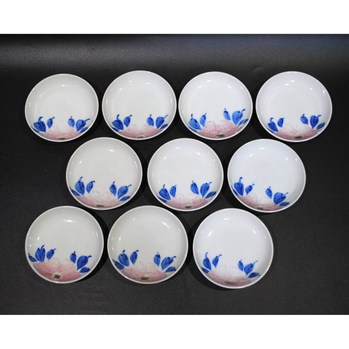 【売切り屋】源六焼 小皿 10枚 牡丹図 佐賀 嬉野 旧家蔵出 /平皿 料亭 懐石 日本料理 会席 割烹 和食器 古伊万里色絵 有田焼_画像1