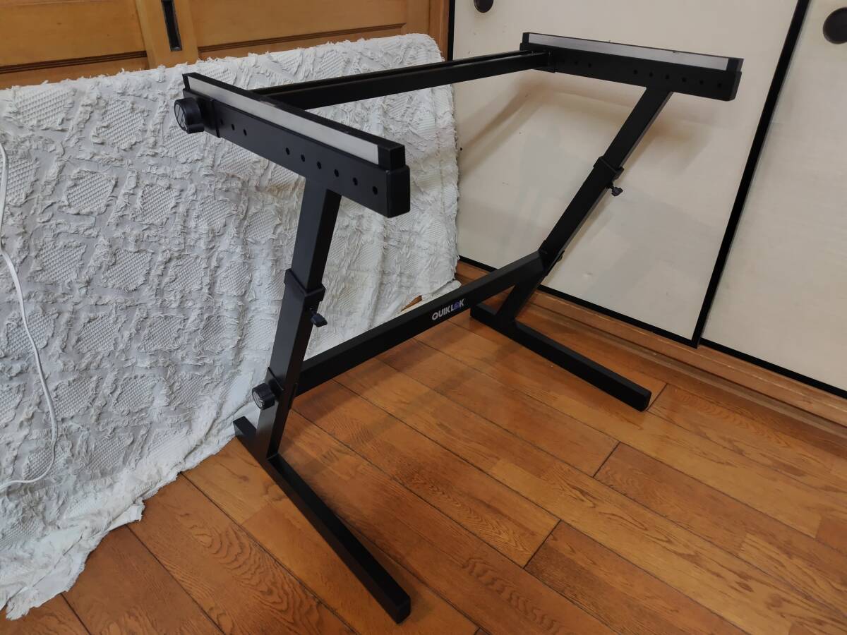 QUIK LOK/クイックロック　Z型 キーボードスタンド 高さ調整可 組立式 電子ピアノスタンド Compact224 コンテントオルガン