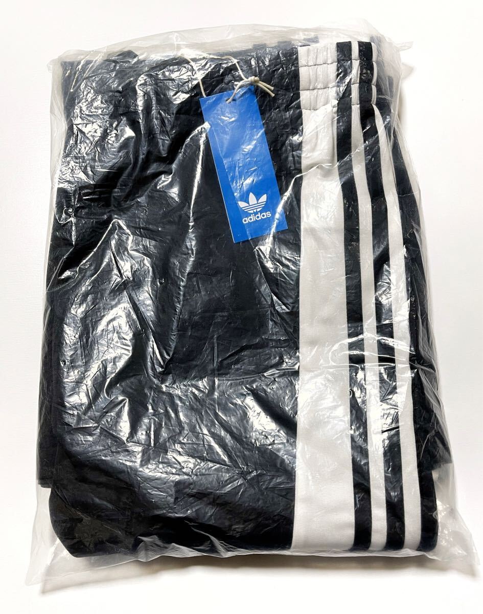 即決 完売5XL正規品ブラック日本未発売BIGサイズadidas 即決 完売5XL正規品ブラック日本未発売BIGサイズadidas