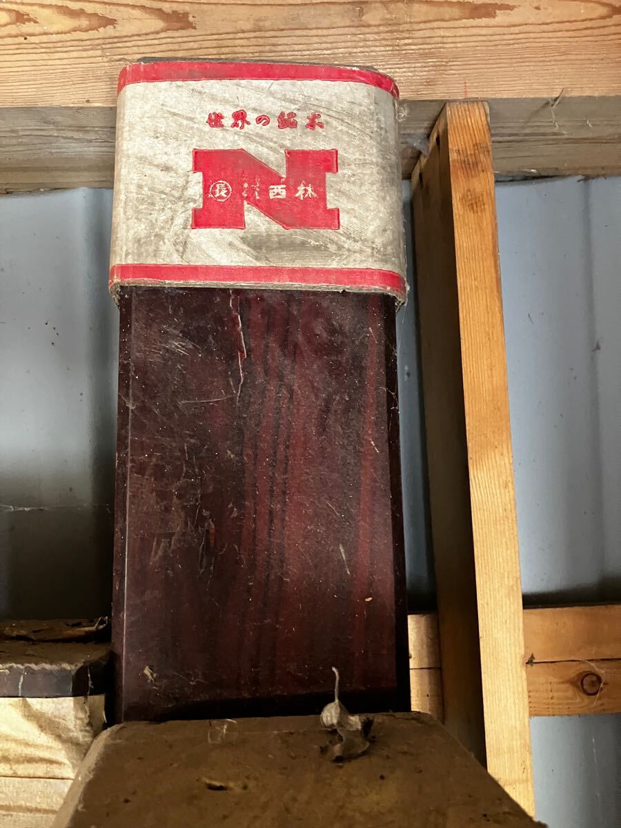 入荷中 約14.5cm角 約3800 床柱 画像の柱 木材 カリン? シタン 入荷中 約14.5cm角 約3800 床柱 画像の柱 木材 カリン? シタン