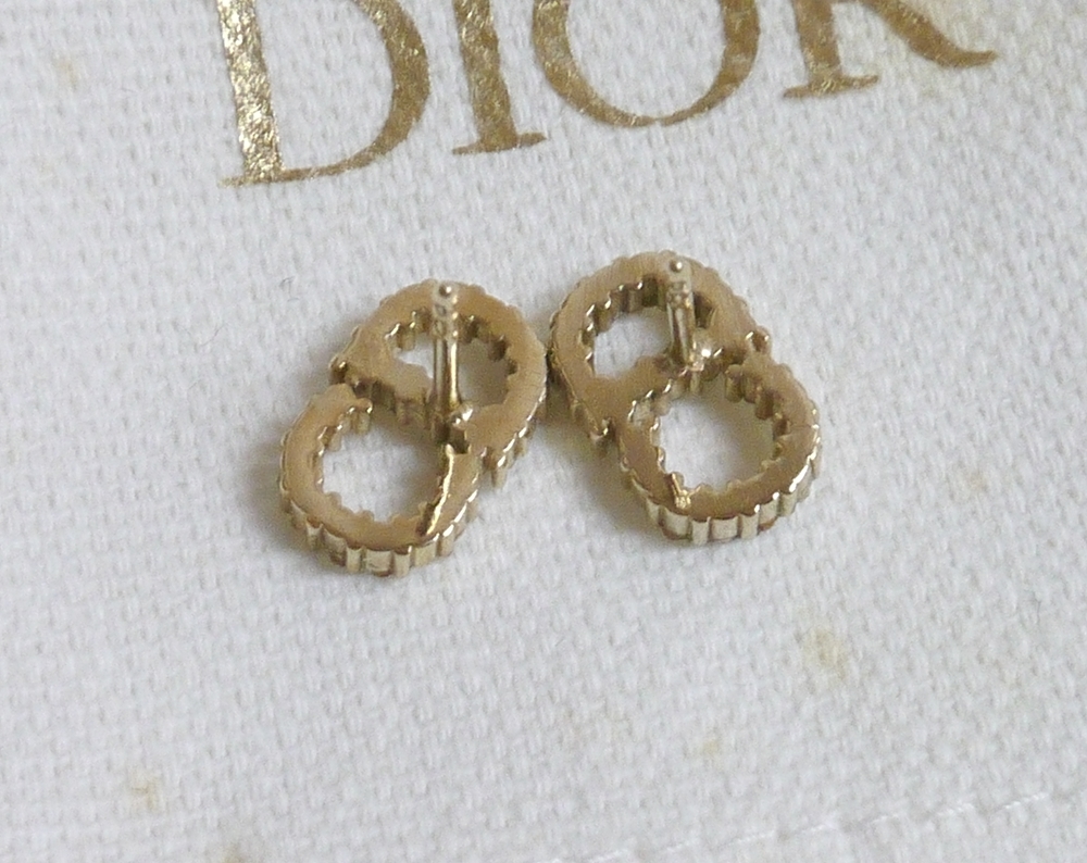 極上品 ディオール ピアス ロゴ ゴールド ラインストーン CD
