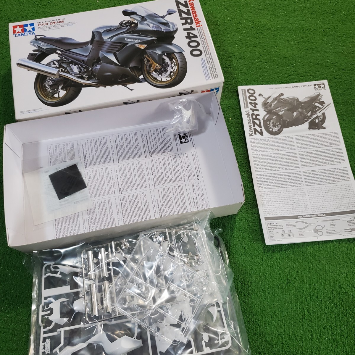 TAMIYA タミヤ カワサキ ZZR1400 1/12 オートバイシリーズ 新品 未使用 未組立 Kawasaki