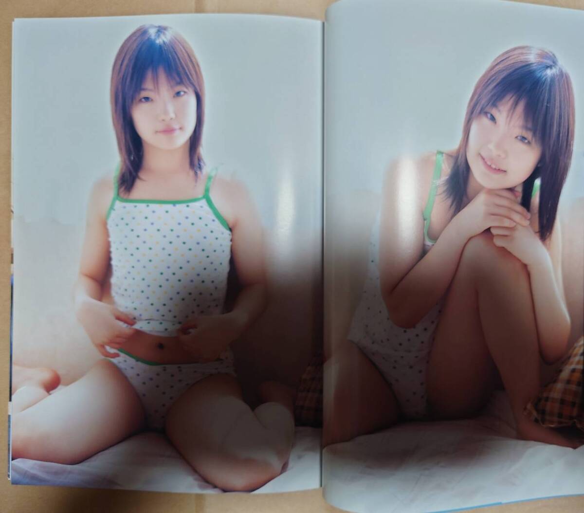 【写真集 書籍】愛川萌 ボクの萌えDoll ファースト写真集 撮影:冨貴塚宏樹 心交社 2006/8/10 初版 帯付 直筆サイン入 新品同様
