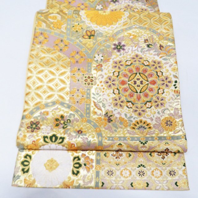 ★きもの北條★ 本金900錦　吉兆文　花模様　七宝　箔糸　六通　中古　正絹　袋帯　T705-20