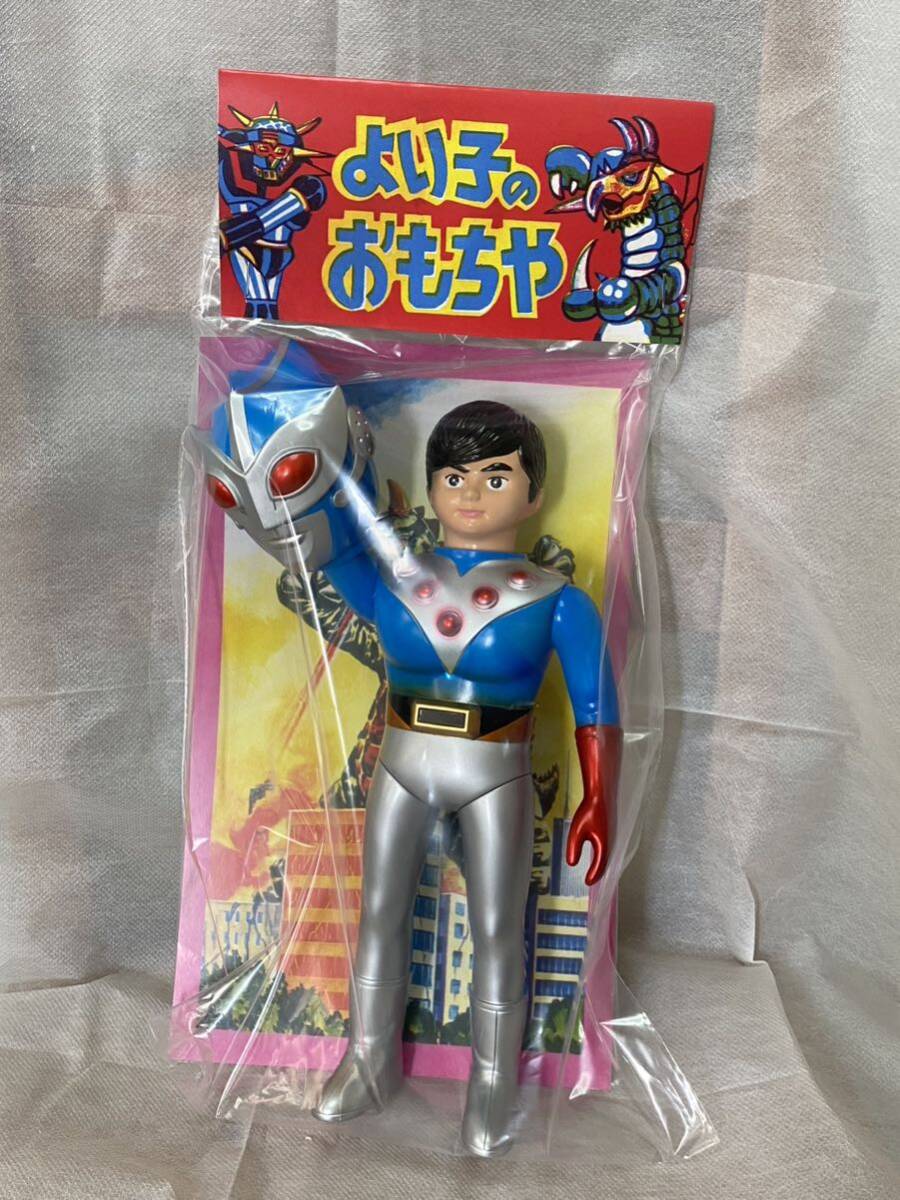 サンダーマスク 27cm 無版権 パチ怪獣 ソフビ人形 1972年駄菓子 サンダーマスク 27cm 無版権 パチ怪獣 ソフビ人形 1972年駄菓子