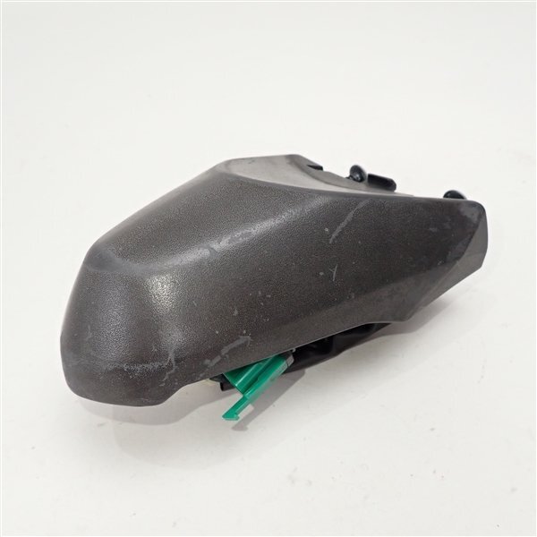 ?SMAX/SG271 純正 ナンバー燈(Y1024A06)