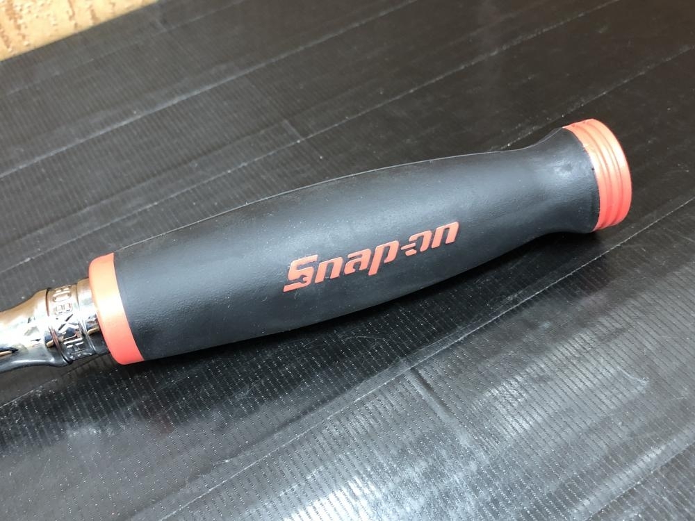 001♪未使用品♪スナップオン Snap-on 新型ロック機構 3/8首振り 001♪未使用品♪スナップオン Snap-on 新型ロック機構 3/8首振り
