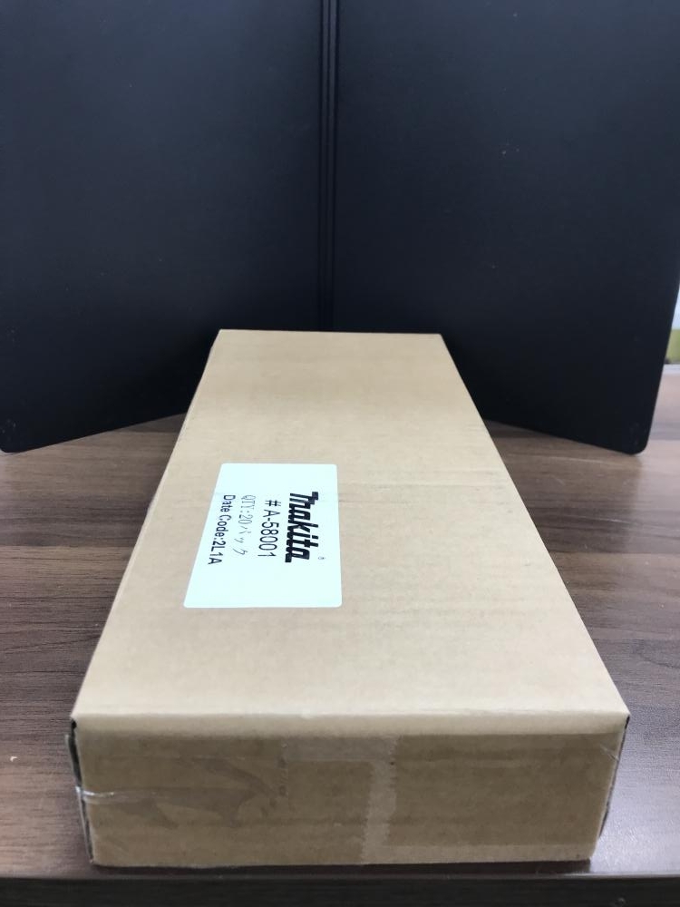 Yahoo!オークション - 006 未使用品・即決価格 マキタ Yahoo!オークション - 006 未使用品・即決価格 マキタ