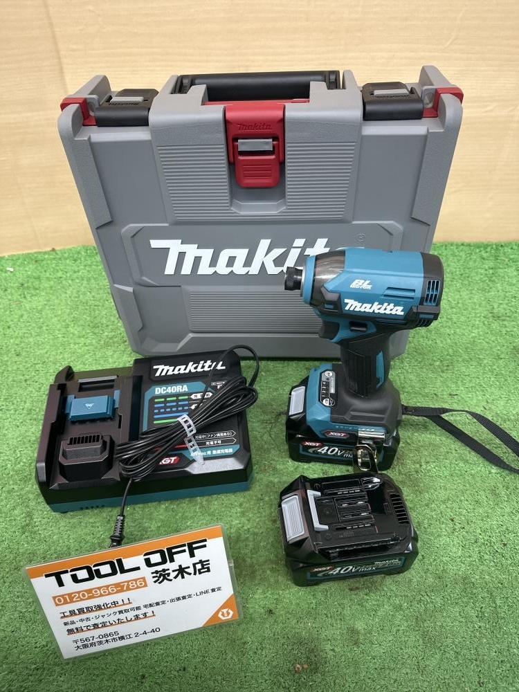 015●未使用品・即決価格●マキタ 充電式インパクトドライバ- TD003GRAX ※説明書無し・バッテリがグリス溶けているが未使用品