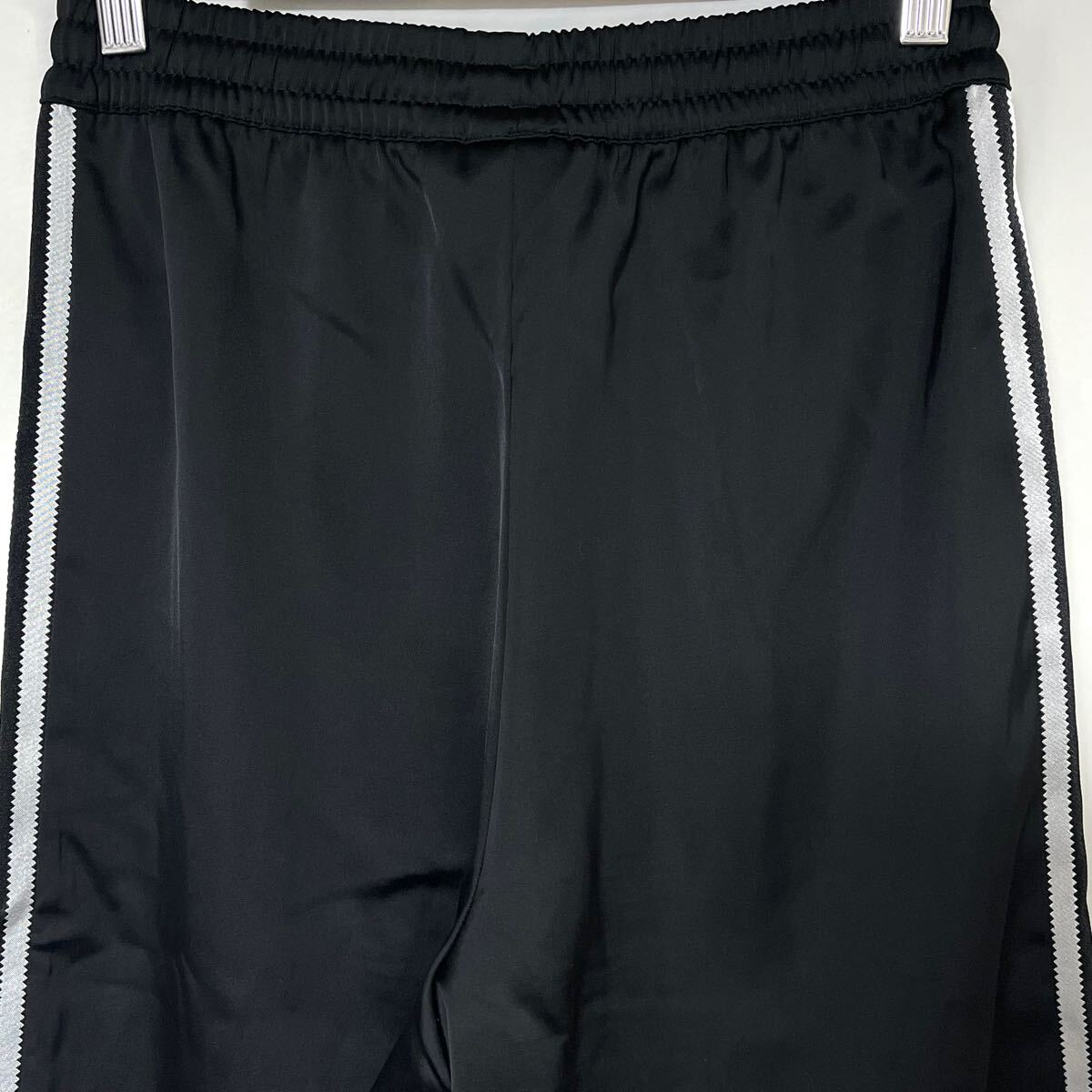 adidas アディダスアディカラー クラシックス サテン パンツ