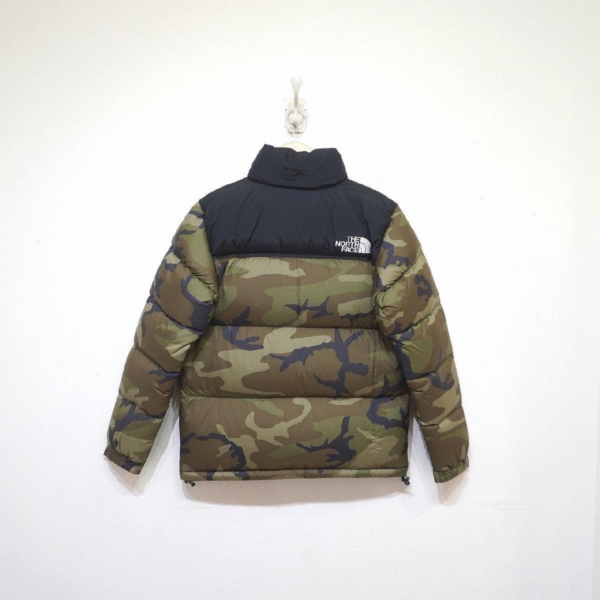 9380円 THE NORTH FACE (M) ノベルティー ヌプシジャケット 迷彩 9380円 THE NORTH FACE (M) ノベルティー ヌプシジャケット 迷彩