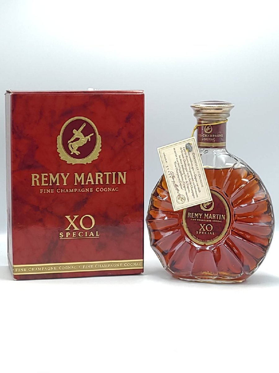 【同梱不可】レミーマルタン XO 700ml 箱有 未開栓 古酒 REMY MARTIN V006114
