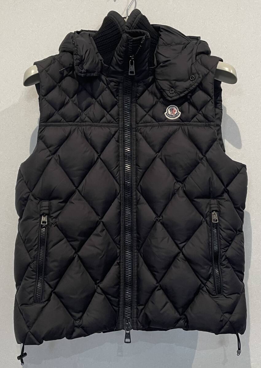 Yahoo!オークション - 格安 99円スタート MONCLER モンクレール Yahoo!オークション - 格安 99円スタート MONCLER モンクレール
