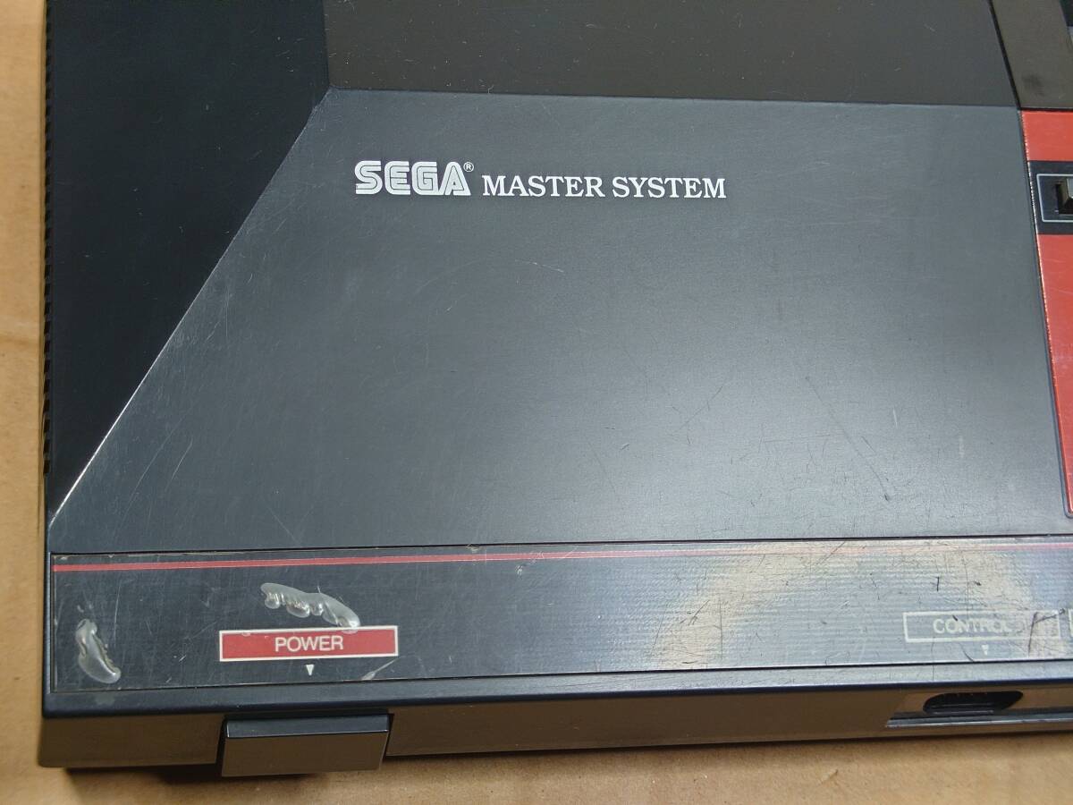 動作品 セガ マスターシステム 本体 (MK-2000)、電源 動作品 セガ マスターシステム 本体 (MK-2000)、電源