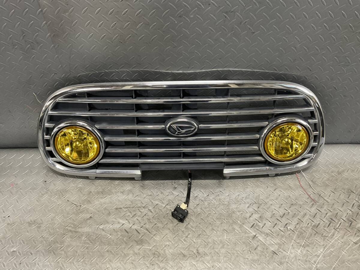 T82★　ダイハツ ミラジーノ L700S　フロントグリル　フォグ、スイッチ付き　イエローレンズ　動作確認済み　★