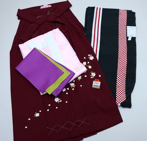  кимоно hakama комплект Junior для . исправление 135cm~143cm кимоно ткань. сделано в Японии чёрный цвет × красный цвет hakama модификация возможность церемония окончания новый товар ( АО ) дешево рисовое поле магазин NO23904-02