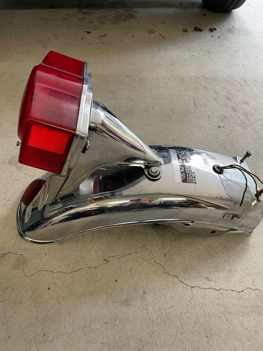 cb750four K4 リヤフェンダー 持ち上げよ テー ルランプ付 cb750four K4 リヤフェンダー 持ち上げよ テー ルランプ付