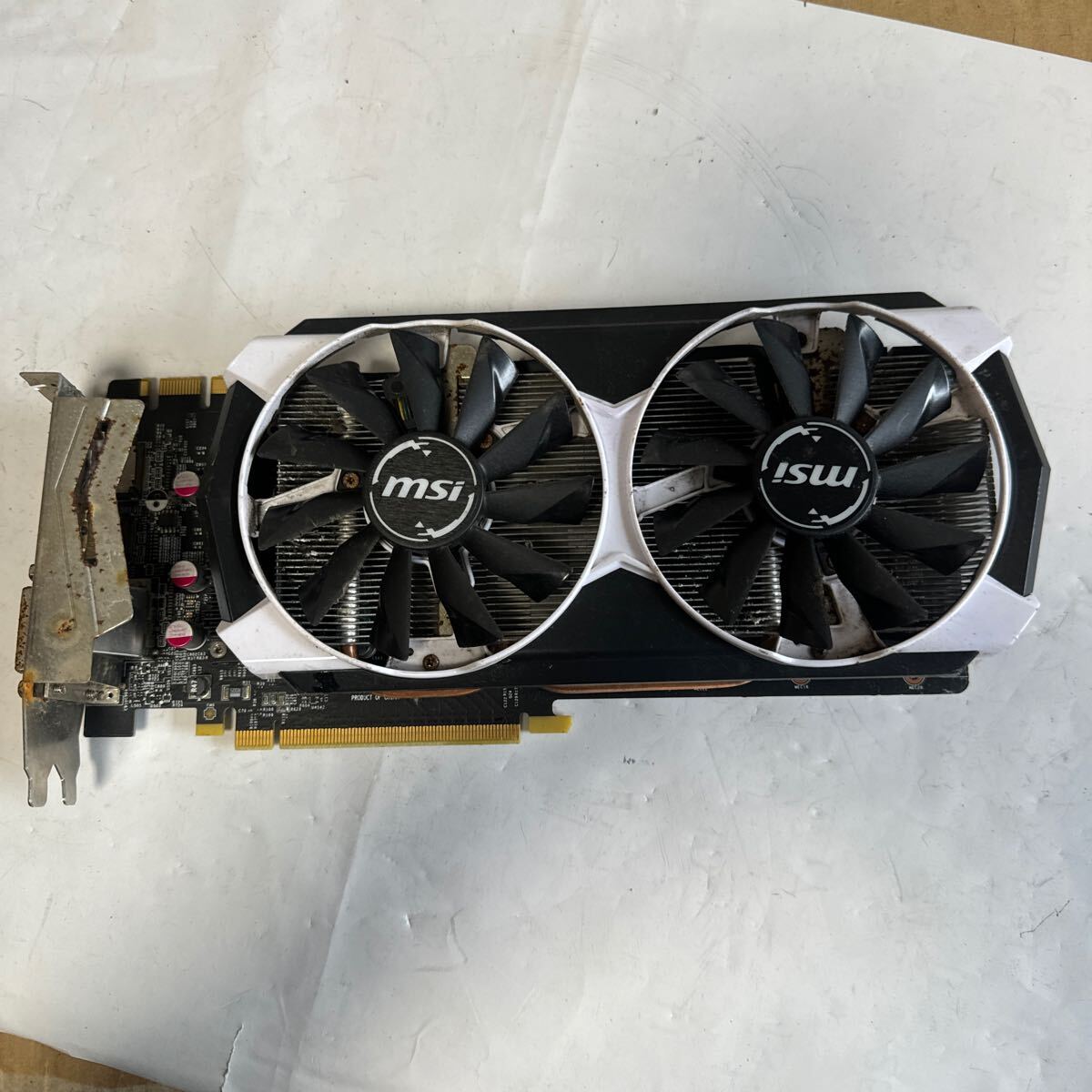 （9）グラフィックボード msi GeForce GTX 970 GDDR5 4GB [GTX970 4GD5T] 