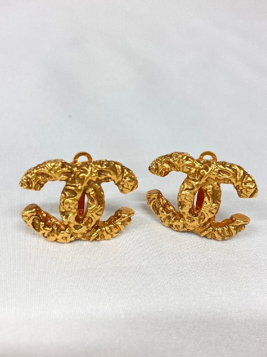 【希少】◎CHANEL シャネル 溶岩イヤリング 93A CCマーク ココマーク ゴールド アクセサリー 8.6ｇ ヴィンテージ◎