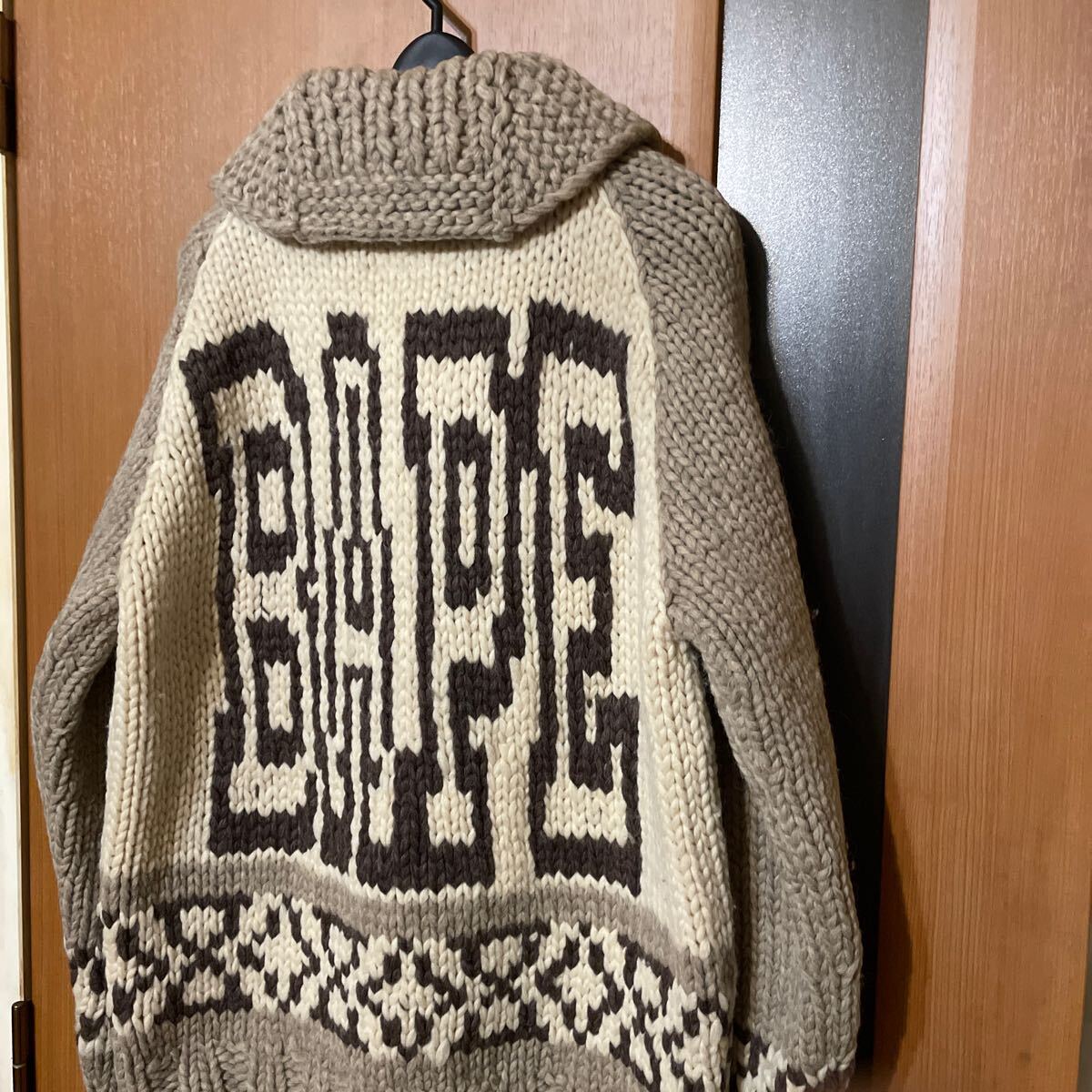 激レア アーカイブ『A BATHING APE』90s初期カウチンZIPセーター 激レア アーカイブ『A BATHING APE』90s初期カウチンZIPセーター