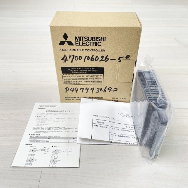 Q62DA-FG シーケンサ 三菱電機 【未使用 開封品】 □K0048039 Q62DA-FG シーケンサ 三菱電機 【未使用 開封品】 □K0048039
