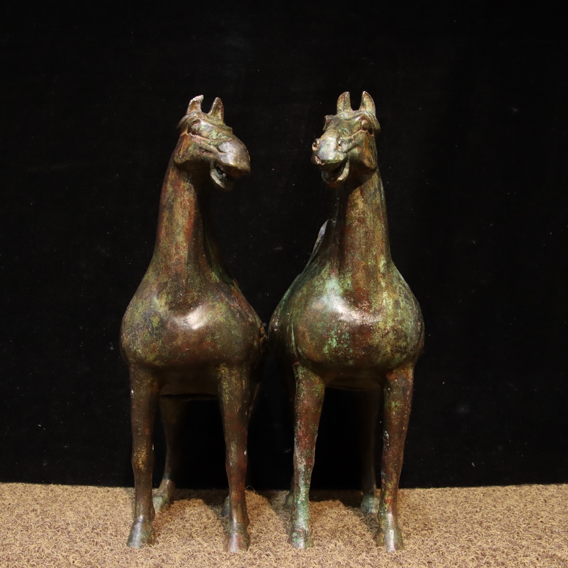 珍品旧蔵* 收藏佳品 明代 青銅 鞍馬 ペア 置物 希少珍品 K1031 珍品旧蔵* 收藏佳品 明代 青銅 鞍馬 ペア 置物 希少珍品 K1031