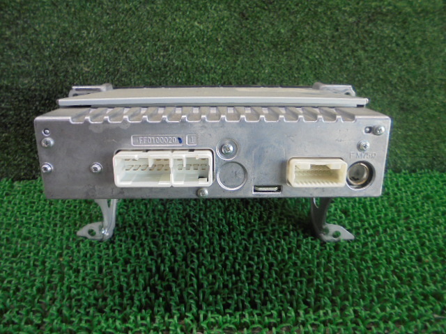 3FJ4718 MM2)) Toyota Porte NNP11/NNP15 более поздняя модель 150i GPKG оригинальный Toyota CD аудио 08600-00K11