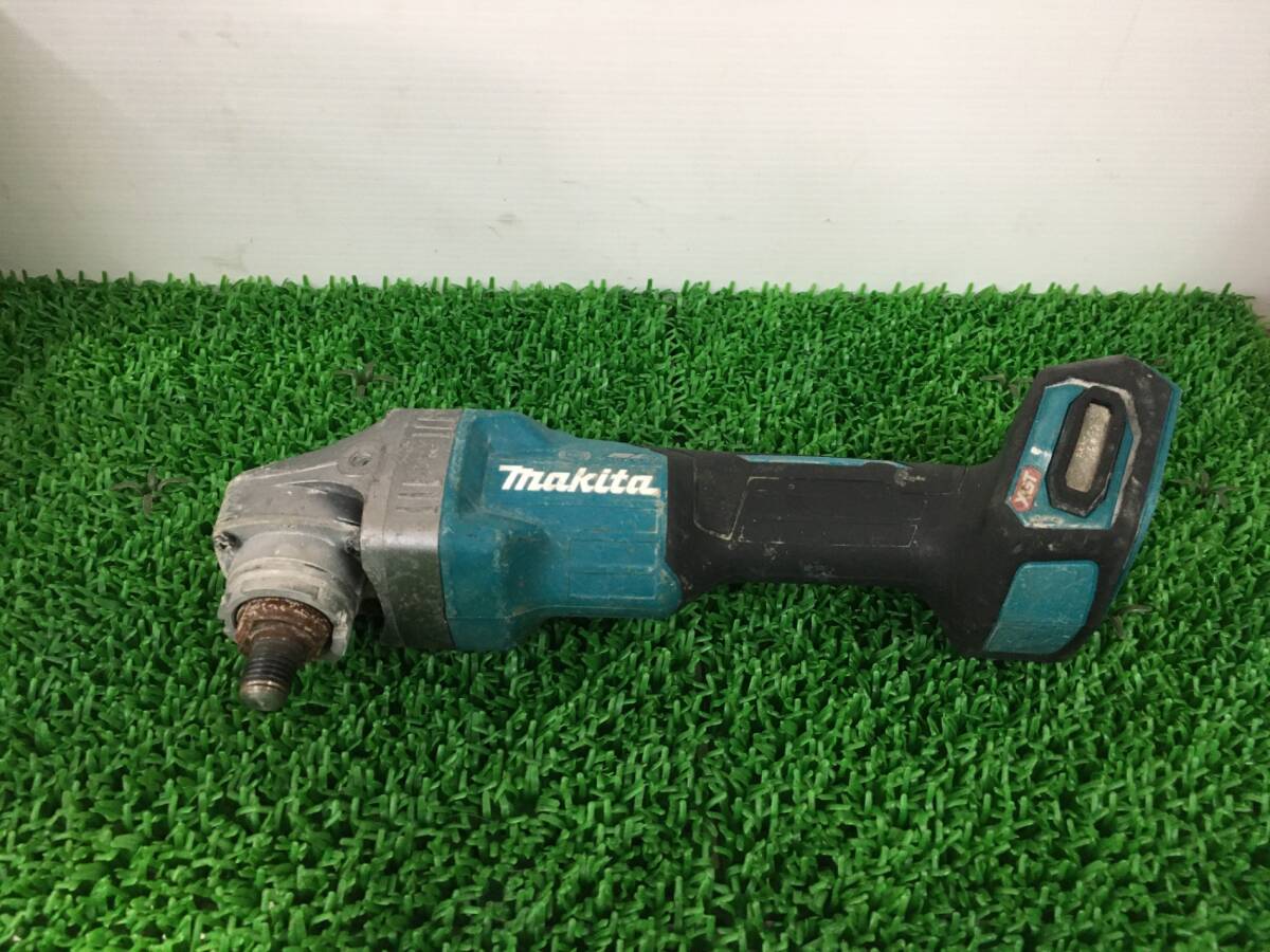 【中古品】【0907】★makita(マキタ) 125㎜ 40v充電式ディスクグラインダ GA002GZ　ITMTP1D7HHWM