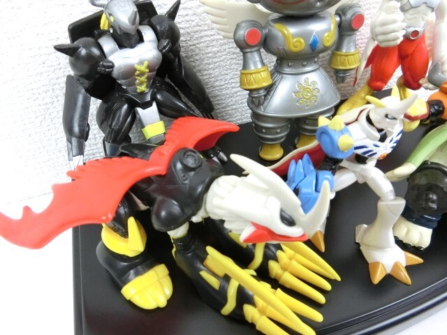 デジモン アドベンチャー フィギュア オメガモン ブラック デジモン アドベンチャー フィギュア オメガモン ブラック