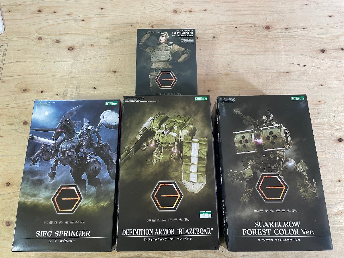 【未組立】ヘキサギア プラモデル 4個 まとめて アーリーガバナー ジークスプリンガー スケアクロウフォレストカラーVer. 他