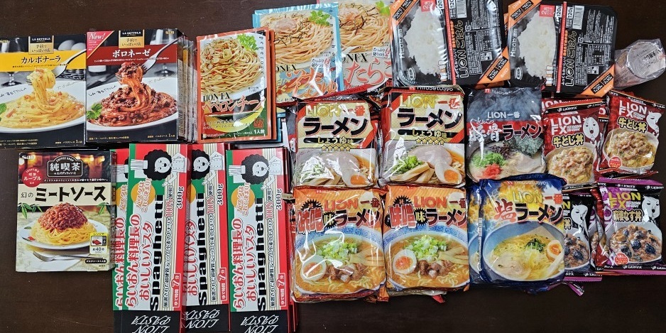 フリーズドライ丼・パスタ・インスタントラーメン詰め合わせ