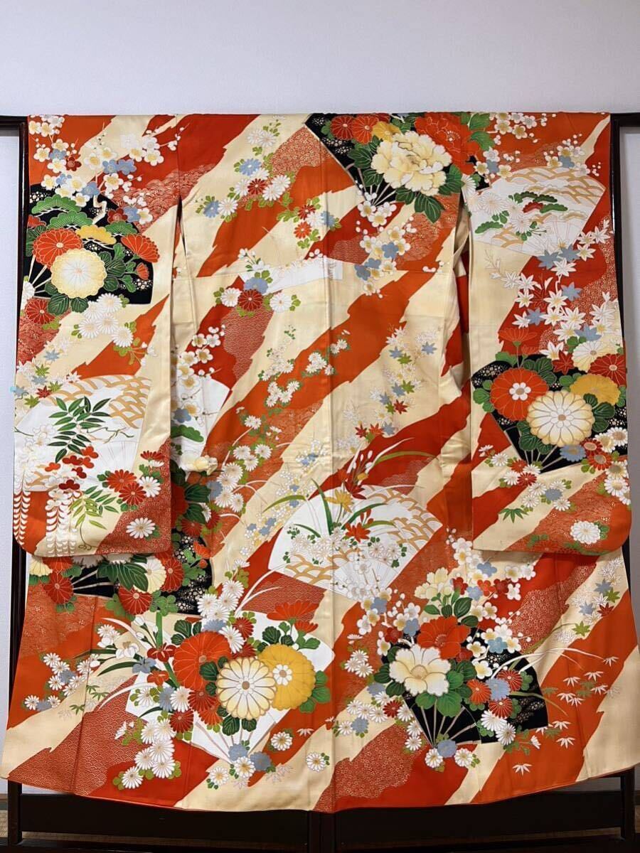 振袖 絢爛 晴着 着物 正絹 和装 花 朱系 礼装 祝着