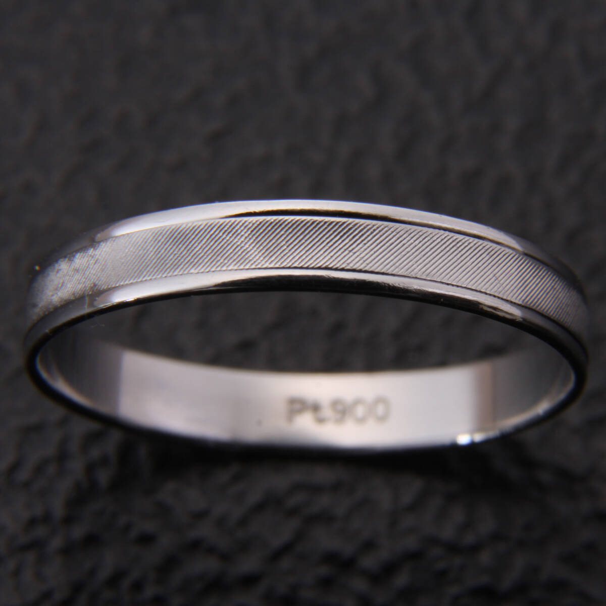 ke9992◆磨き済 Pt900リング 平打ち/斜線模様 15号_画像2