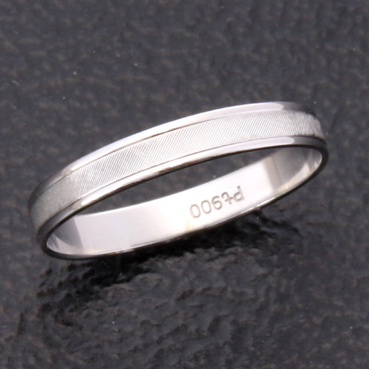 ke9992◆磨き済 Pt900リング 平打ち/斜線模様 15号_画像4