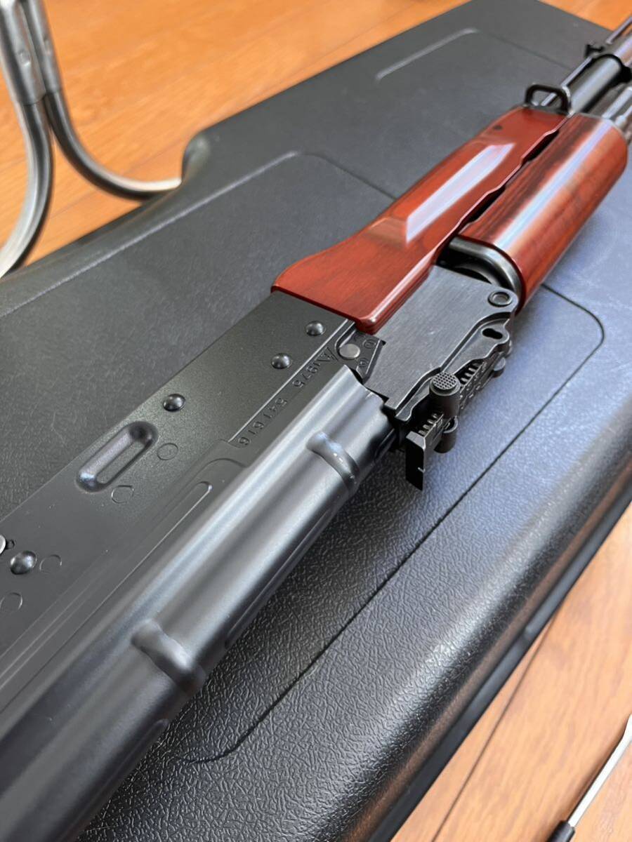 東京マルイ AKM GBB 予備マガジン2本ハードケース付き ガスブロ 東京マルイ AKM GBB 予備マガジン2本ハードケース付き ガスブロ